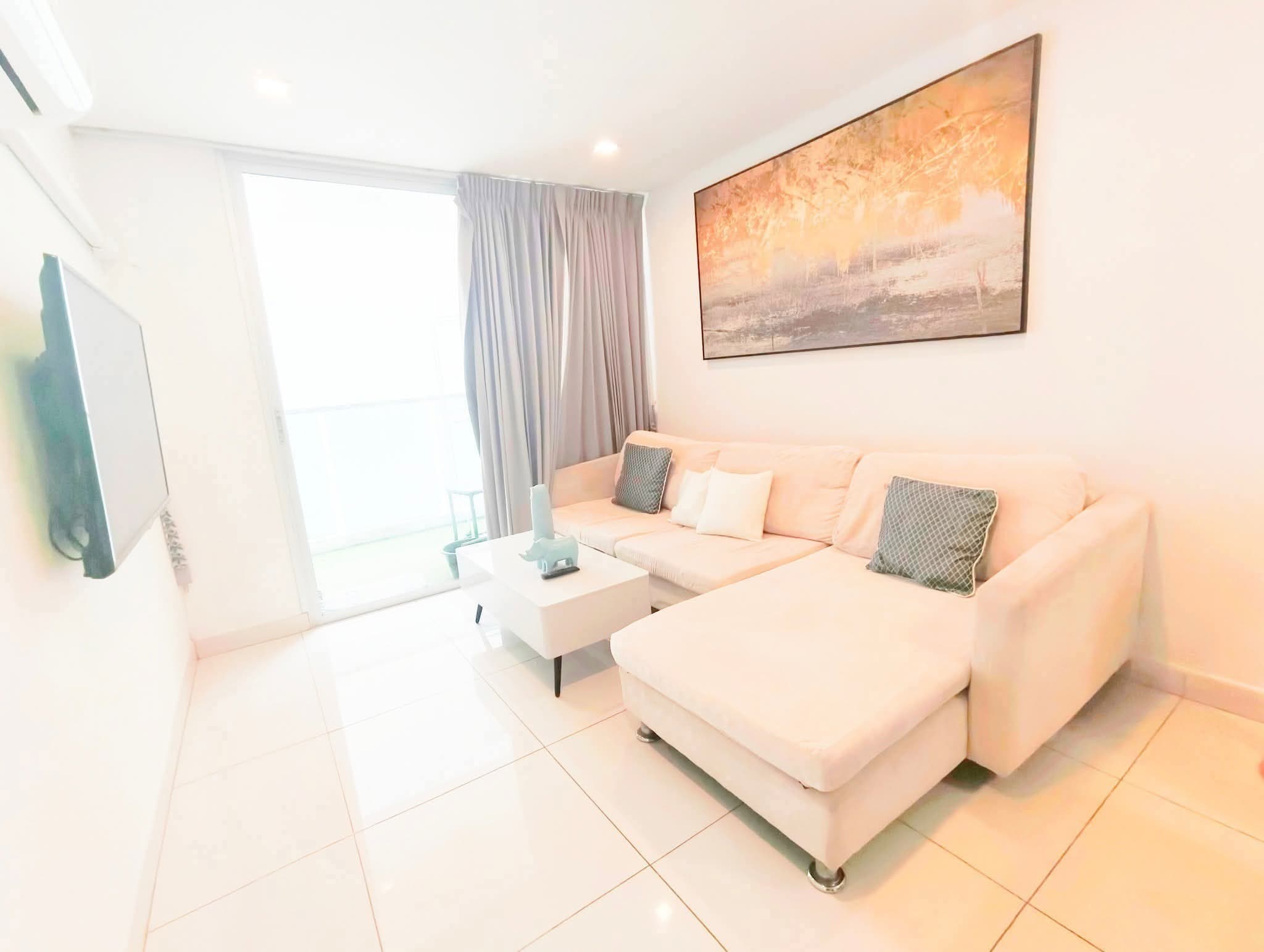 Condo Park Royal 3 Condo - Thumbnail 2