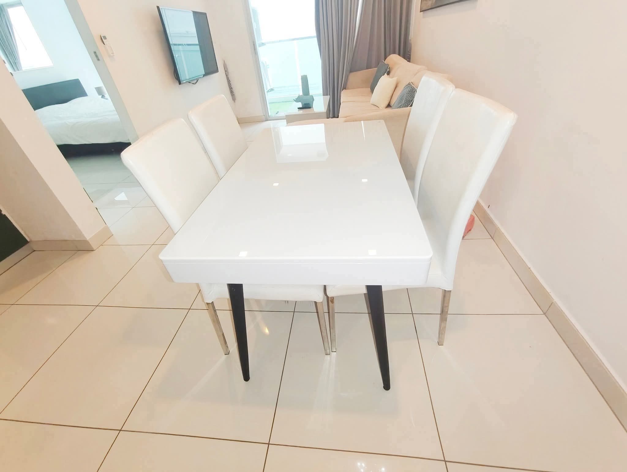 Condo Park Royal 3 Condo - Thumbnail 6