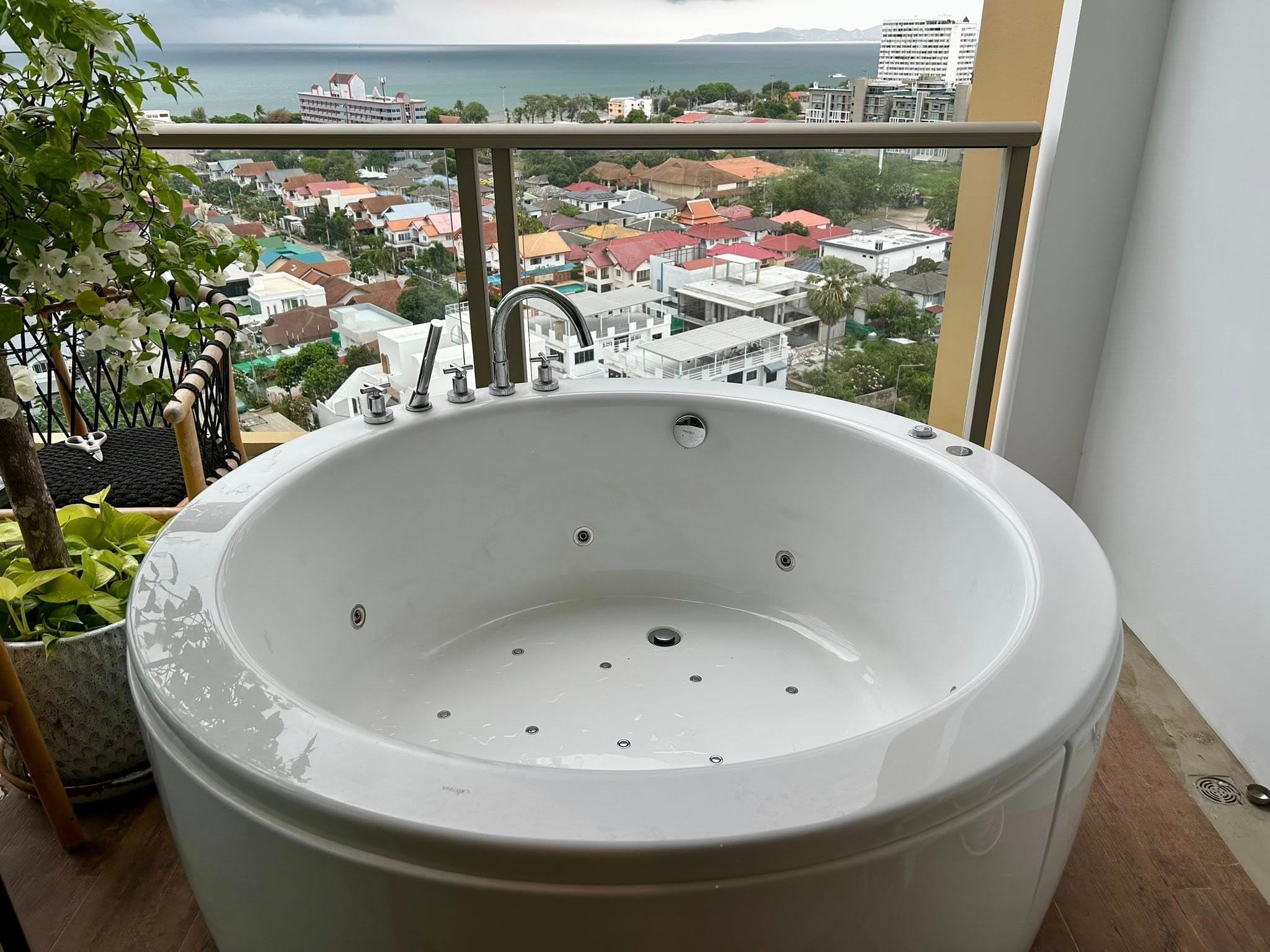  The Riviera Ocean Drive - Thumbnail 5