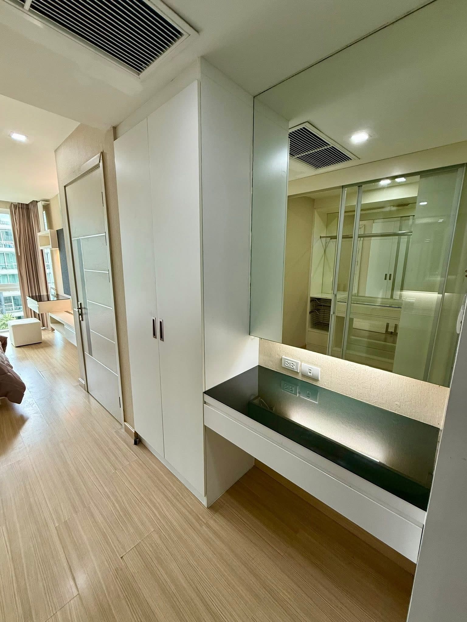 Apus Condominium Pattaya - Thumbnail 4